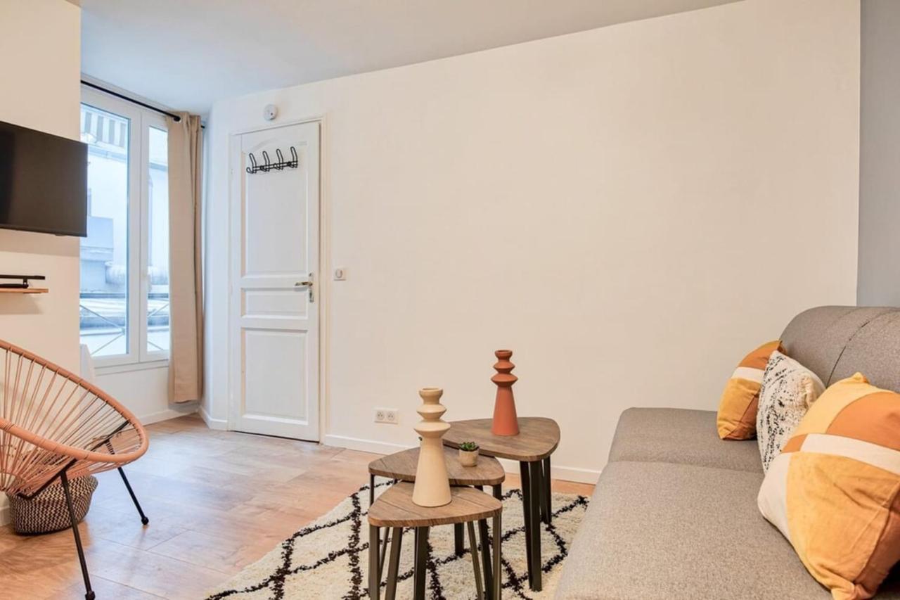 شقة باريس  في Charming Studio At Republique - 2P المظهر الخارجي الصورة